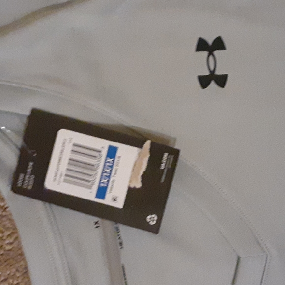 Shirts - Picture 2 of 6